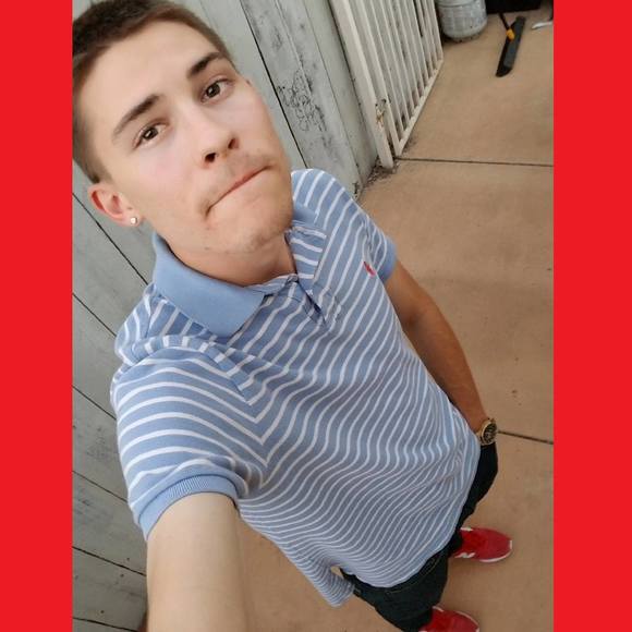 Meet your Posher, Manuel - Picture 1 of 1